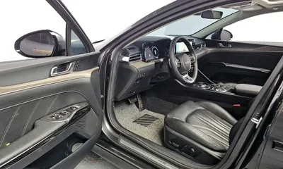 Kia K5 2023, 39041 км, за 16056.68 USD - фото 11