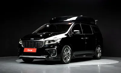 Kia Canival · 2019 год