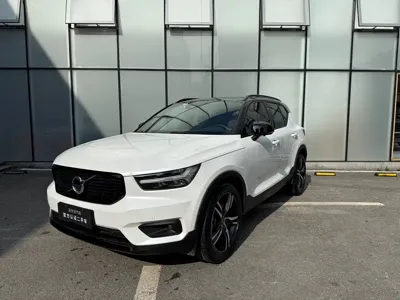 Volvo XC40 · 2020 год