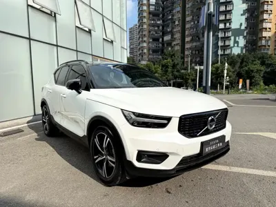 Volvo XC40 2020, 70000 км, за 9917.41 USD