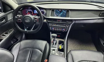 Kia K5 2019, 122878 км, за 7159.74 USD - фото 7