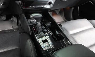 Kia K7 2017, 67723 км, за 8467.9 USD - фото 9