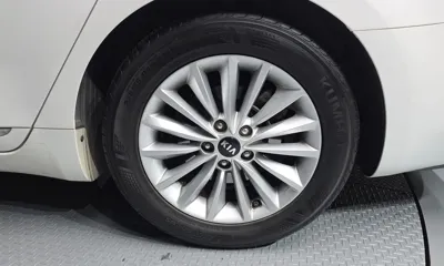 Kia K7 2017, 67723 км, за 8467.9 USD - фото 21