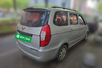 Wuling Hongguang 2015, 52900 км, за 3332 USD - фото 6
