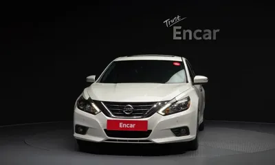Nissan Altima 2017, 105894 км, за 4225.44 USD