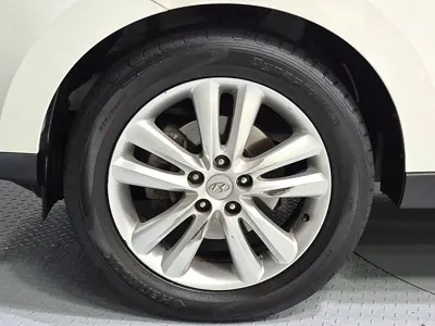 Hyundai Tucson 2012, 122522 км, за 3688.61 USD - фото 20
