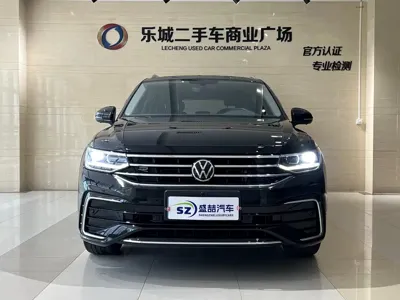 Volkswagen Tiguan L 2021, 32000 км, за 16873.55 USD