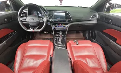 Hyundai Avante 2018, 84219 км, за 7922.03 USD - фото 7