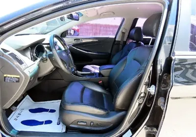 Hyundai Sonata 2012, 132599 км, за 3060.49 USD