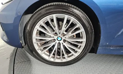 BMW 3-Series 2021, 40815 км, за 18396.93 USD