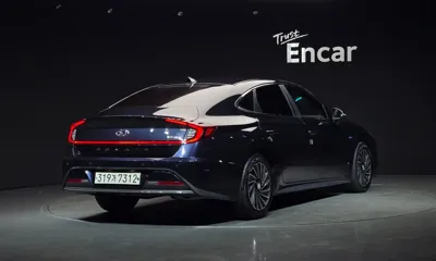 Hyundai Sonata 2020, 132996 км, за 10531.1 USD