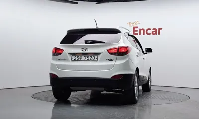Hyundai Tucson 2012, 117624 км, за 3708.61 USD