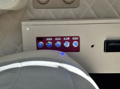 Mercedes-Benz Sprinter 2015, 14500 км, за 21452.24 USD - фото 17