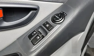 Hyundai Starex 2015, 171366 км, за 5185.77 USD - фото 17