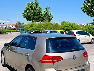 Volkswagen Golf 2015, 120000 км, за 3825.71 USD - фото 6