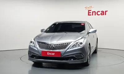 Hyundai Grandeur 2015, 100032 км, за 5724.7 USD