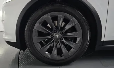 Tesla Model X 2019, 98818 км, за 42846.89 USD