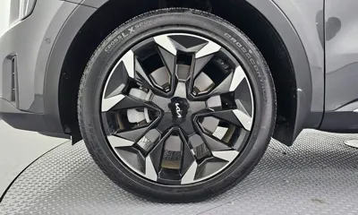 Kia Sorento 2025, 6666 км, за 26977.82 USD