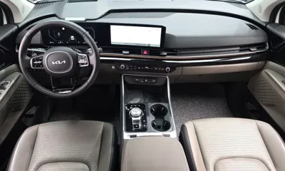 Kia Canival 2025, 14401 км, за 25600.63 USD - фото 7