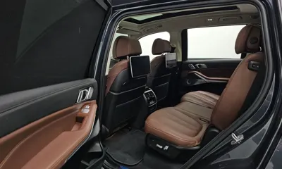 BMW X7 2022, 126114 км, за 45227.78 USD - фото 11
