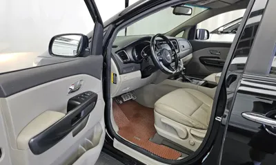 Kia Canival 2018, 114849 км, за 7150.75 USD - фото 10