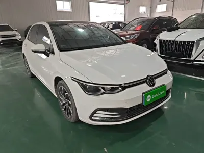 Volkswagen Golf 2022, 54200 км, за 12109.83 USD