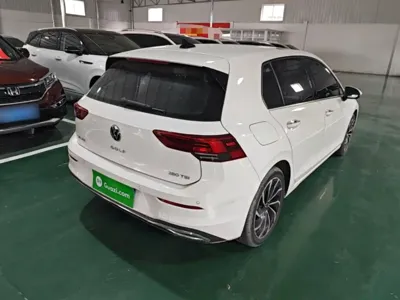 Volkswagen Golf 2022, 54200 км, за 12109.83 USD - фото 7