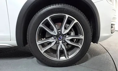 Volvo V60 2018, 74900 км, за 7598.28 USD