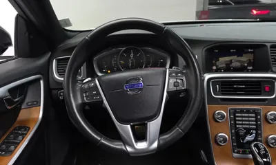 Volvo V60 2018, 74900 км, за 7598.28 USD - фото 13