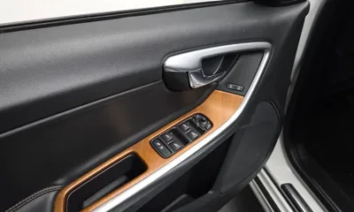 Volvo V60 2018, 74900 км, за 7598.28 USD - фото 14