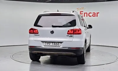 Volkswagen Tiguan 2015, 194879 км, за 3576.55 USD