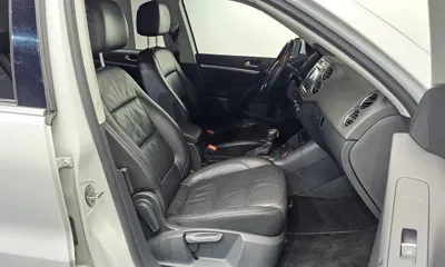 Volkswagen Tiguan 2015, 194879 км, за 3574.92 USD - фото 11