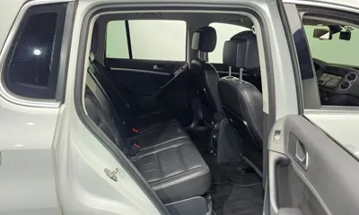 Volkswagen Tiguan 2015, 194879 км, за 3574.92 USD - фото 12