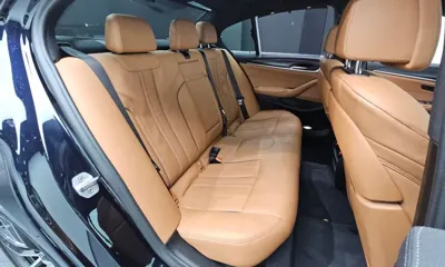 BMW 5-Series 2023, 61901 км, за 66096.03 USD - фото 26
