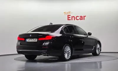 BMW 5-Series 2021, 106807 км, за 18800.43 USD