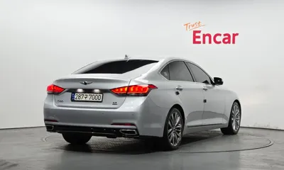 Genesis G80 2018, 120766 км, за 9910.8 USD