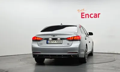 Genesis G80 2018, 120766 км, за 9910.8 USD