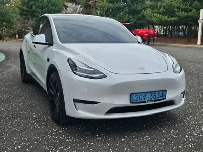 Tesla Model Y 2022, 71491 км, за 19537.47 USD