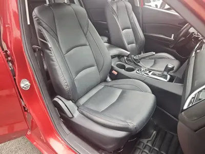 Mazda 3 Axela 2015, 100000 км, за 4504.5 USD - фото 17