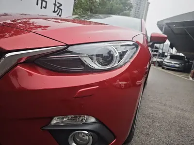 Mazda 3 Axela 2015, 100000 км, за 4504.5 USD - фото 19