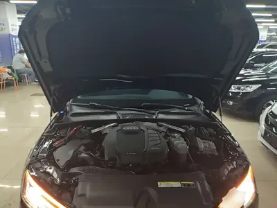Audi A4L 2020, 119200 км, за 14596.54 USD - фото 20