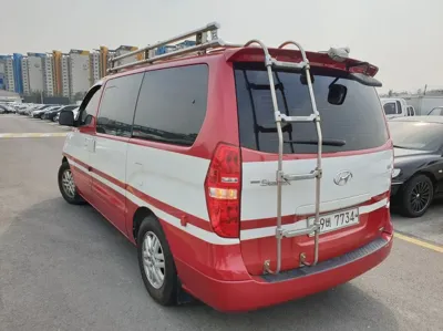 Hyundai Starex 2010, 160977 км, за 5079.11 USD - фото 15