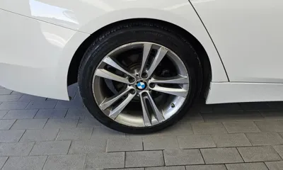 BMW 3-Series 2015, 146709 км, за 6440.06 USD