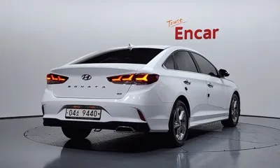 Hyundai Sonata 2018, 165764 км, за 5807.73 USD