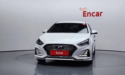 Hyundai Sonata 2018, 165764 км, за 5807.73 USD