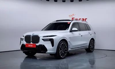 BMW X7 · 2024 год