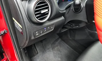 Hyundai Kona 2018, 91582 км, за 8079.35 USD - фото 14