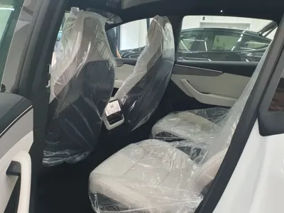 Tesla Model Y 2026, 88 км, за 50238 USD - фото 15