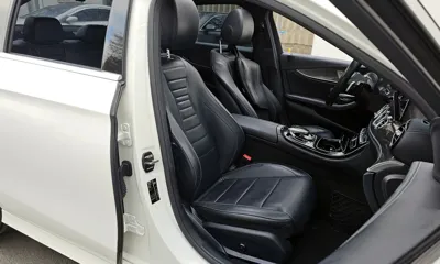 Mercedes-Benz E-Class 2019, 115610 км, за 17773.37 USD - фото 10