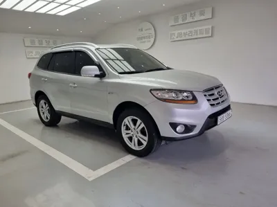 Hyundai Santafe 2010, 132600 км, за 2510.74 USD
